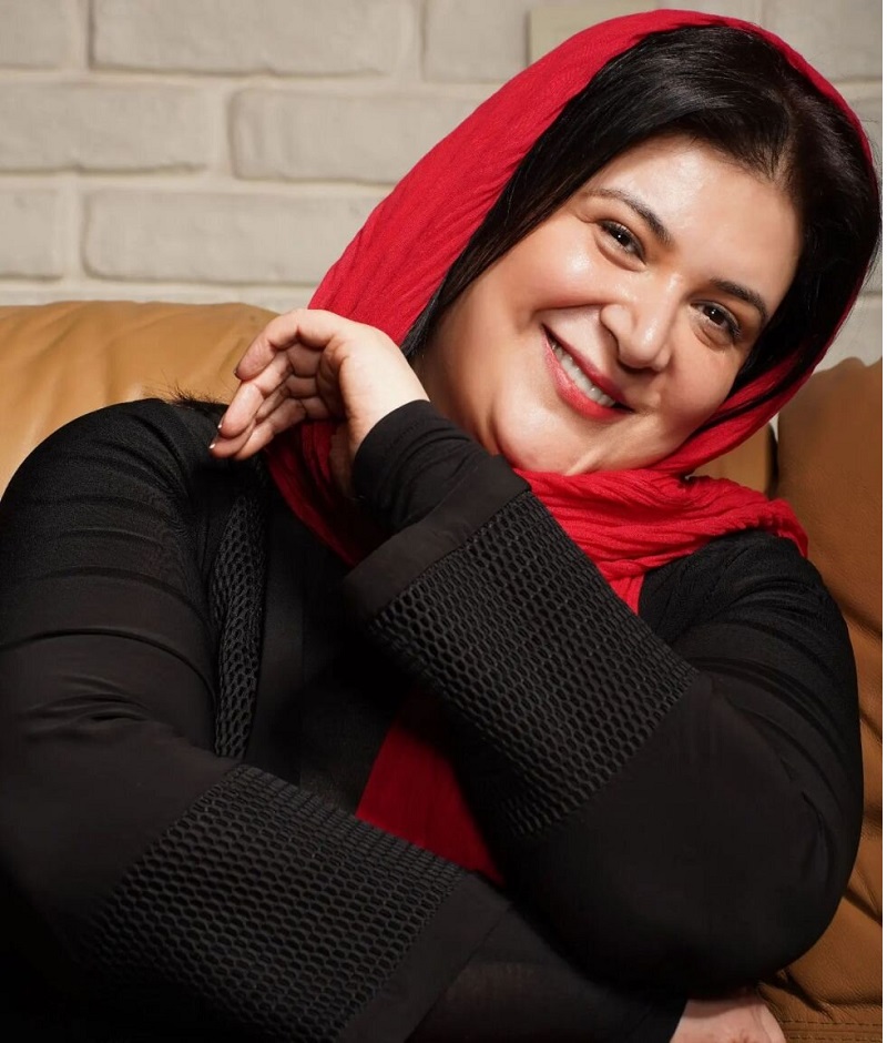 بازیگر فیلم هتل ایرانی: ریما رامین فر