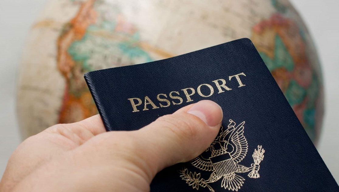پیگیری پاسپورت با کد ملی چگونه است؟ (سامانه آنلاین یا رفتن اداره پست)
