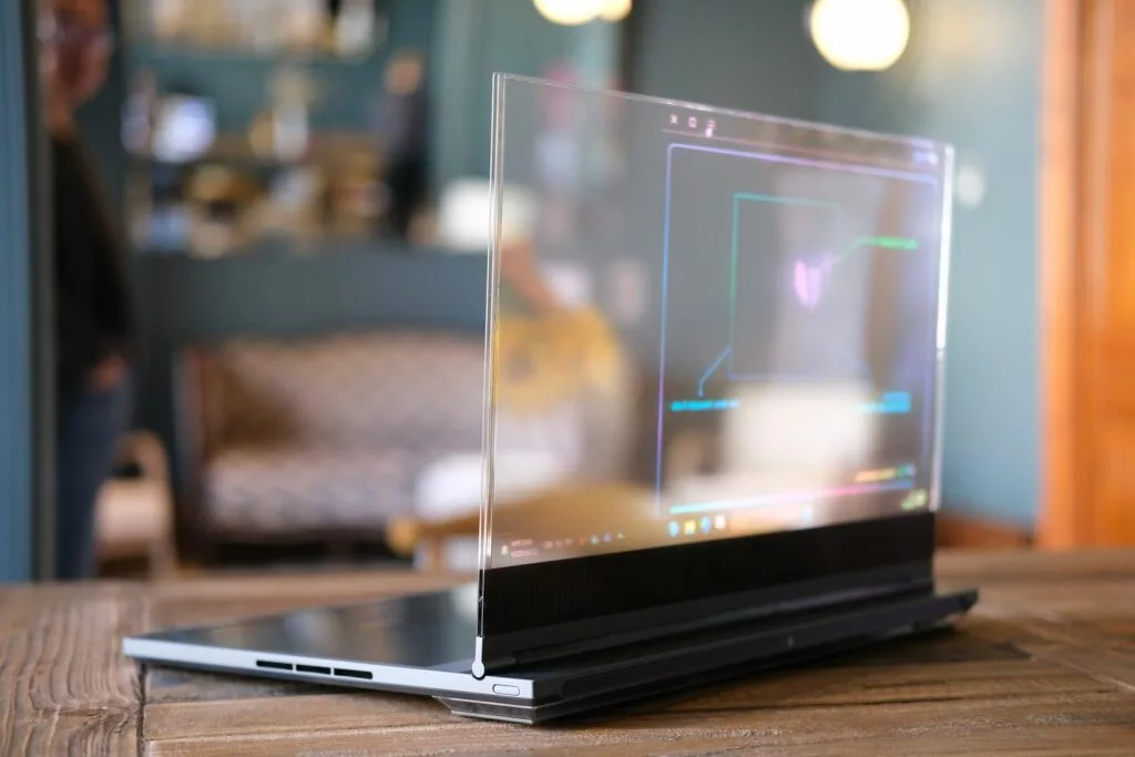 لپ تاپ جدید ThinkBook Transparent Display